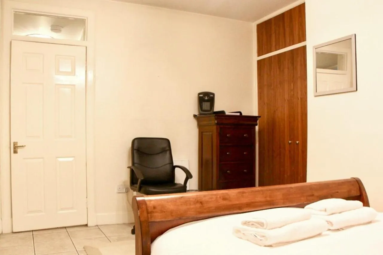 Apartament Comfortable Studio In The Heart Of Old Town! Sale! Edynburg